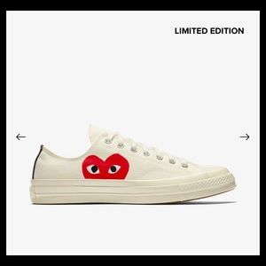* BRAND NEW, NEVER WORN * Comme Des Garçons Converse - Size 10.5 Men - Crème